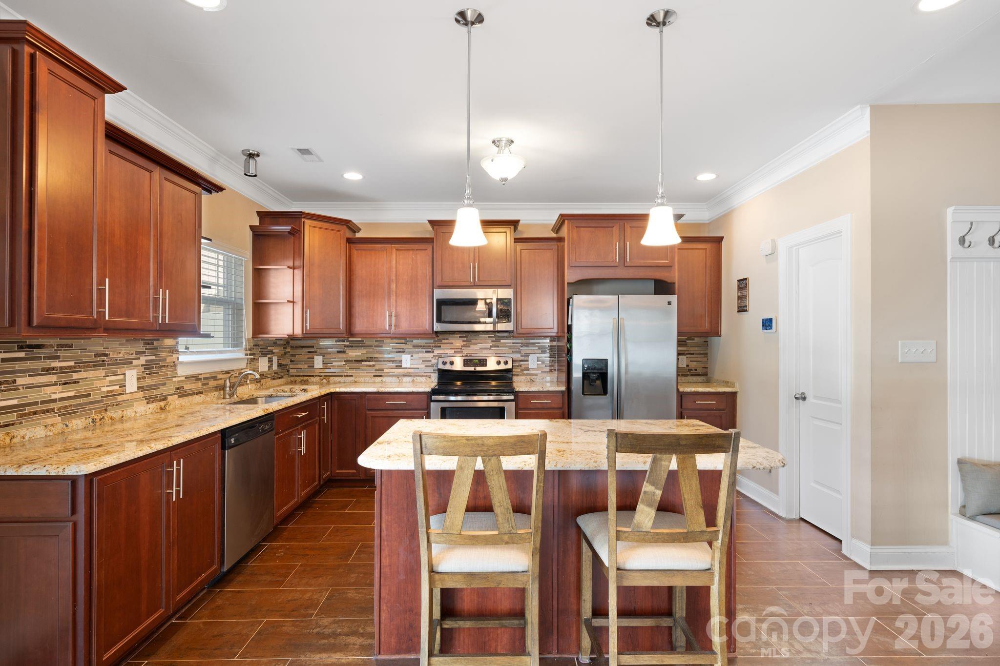 2506 Copperleaf Court High Point, NC 27265 - Photo 9 of 36