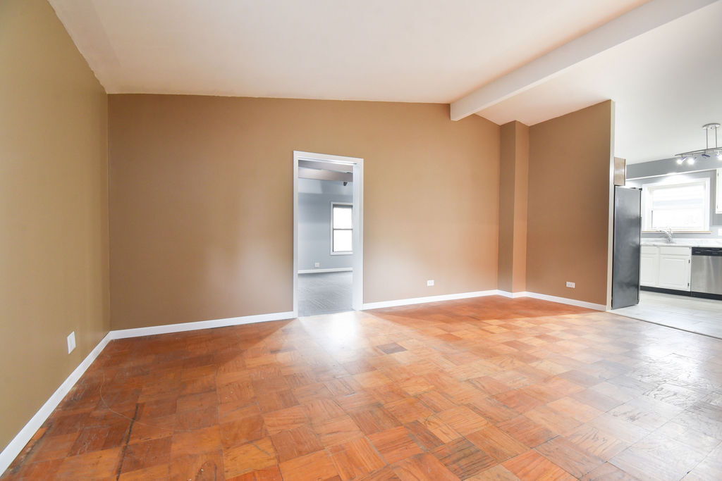 2204 West Central Road Rolling Meadows, IL 60008 - Photo 3 of 29