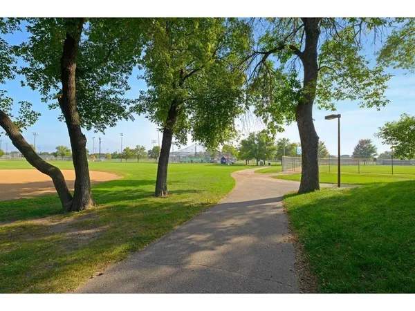 $230,000 | 7555 West 110th Street, Bloomington, MN 55438