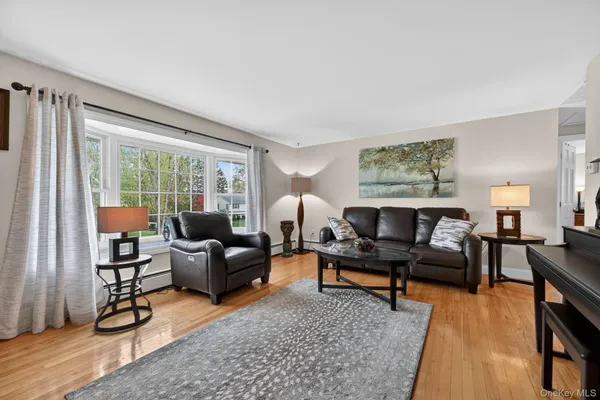 $575,000 | 1 Pommel Drive, Newburgh, NY 12550