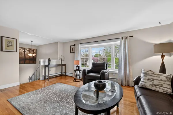 $575,000 | 1 Pommel Drive, Newburgh, NY 12550