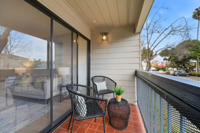 $818,000 | 35 West 20th Avenue, Unit 109, San Mateo, CA 94403