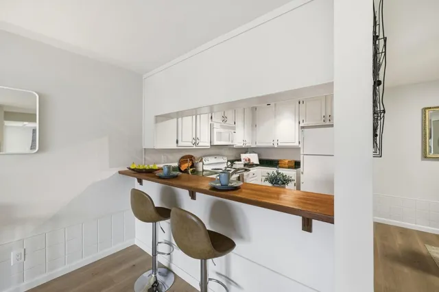 $818,000 | 35 West 20th Avenue, Unit 109, San Mateo, CA 94403