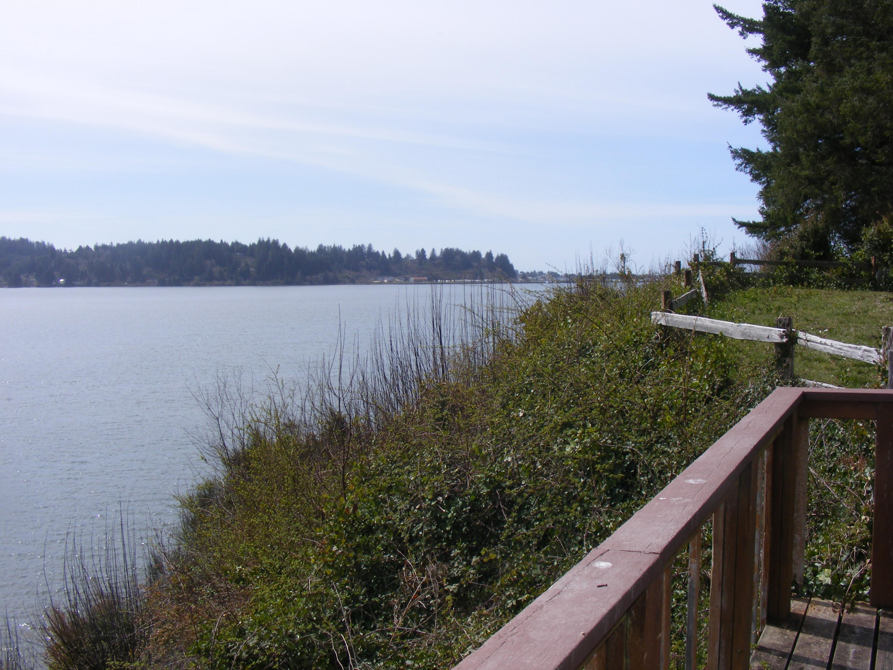 182 North Sheppard Point Road Waldport, OR 97394 - Photo 3 of 17 View