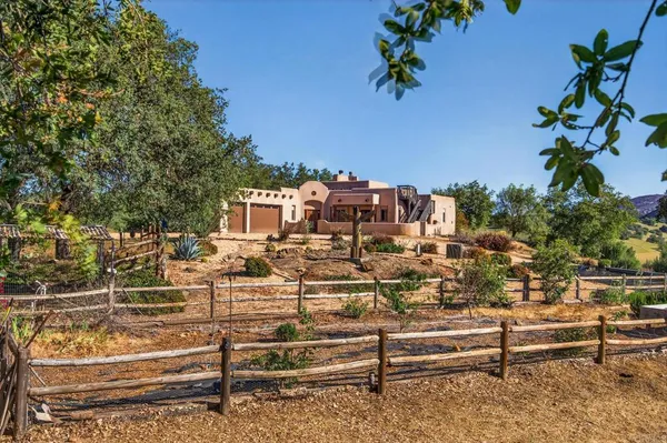 $1,200,000 | 31907 Calle El Potrero, Pauma Valley, CA 92061