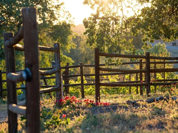 $1,200,000 | 31907 Calle El Potrero, Pauma Valley, CA 92061