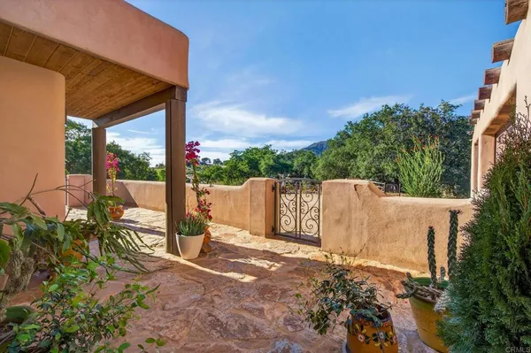 $1,200,000 | 31907 Calle El Potrero, Pauma Valley, CA 92061