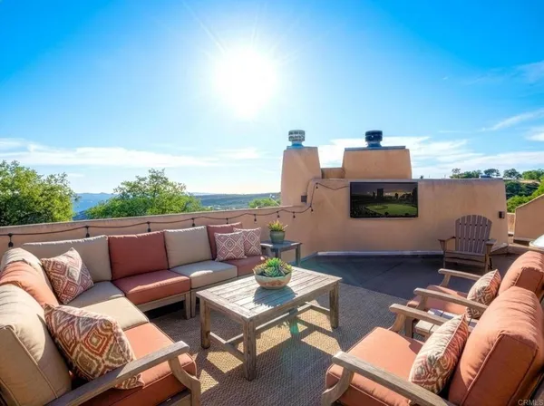 $1,200,000 | 31907 Calle El Potrero, Pauma Valley, CA 92061