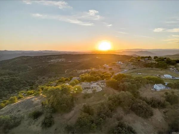 $1,200,000 | 31907 Calle El Potrero, Pauma Valley, CA 92061