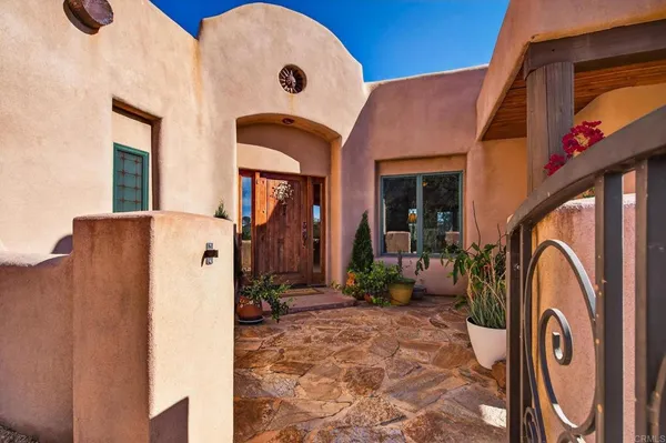 $1,200,000 | 31907 Calle El Potrero, Pauma Valley, CA 92061