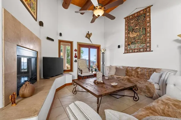 $1,200,000 | 31907 Calle El Potrero, Pauma Valley, CA 92061