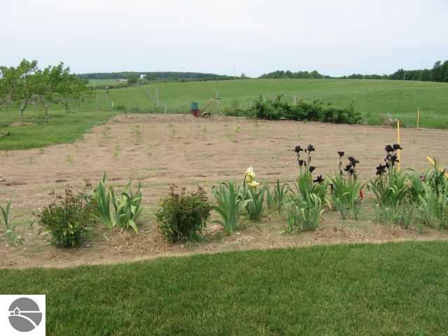 5782 Johnson Road Kingsley, MI 49649 - Photo 5 of 9 1664241-4.JPG
