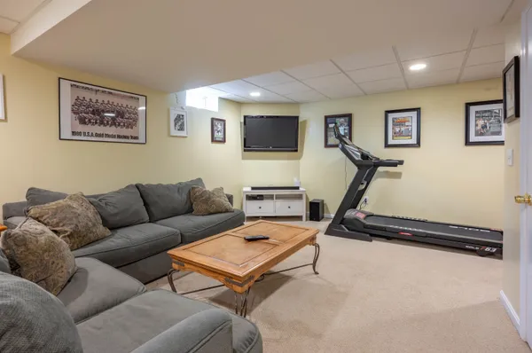 $965,000 | 8 Corliss Road, Windham, NH 03087