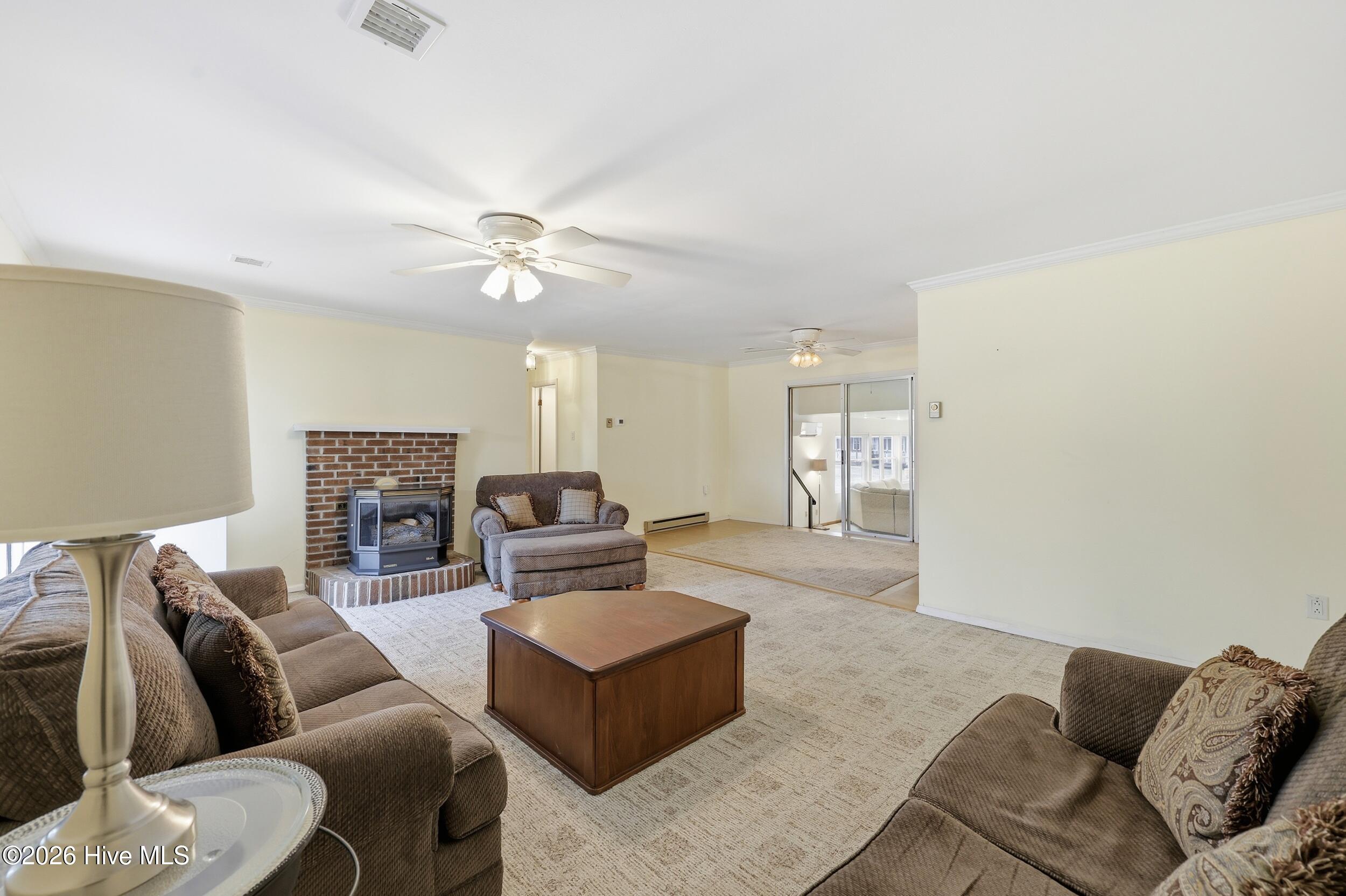 1392 Nixonton Road Elizabeth City, NC 27909 - Photo 11 of 57 Living Room