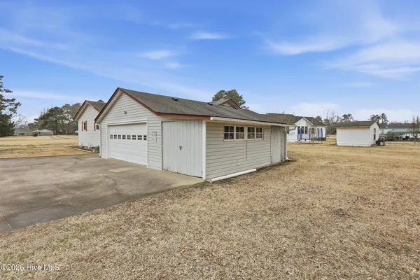 $349,900 | 1392 Nixonton Road, Elizabeth City, NC 27909