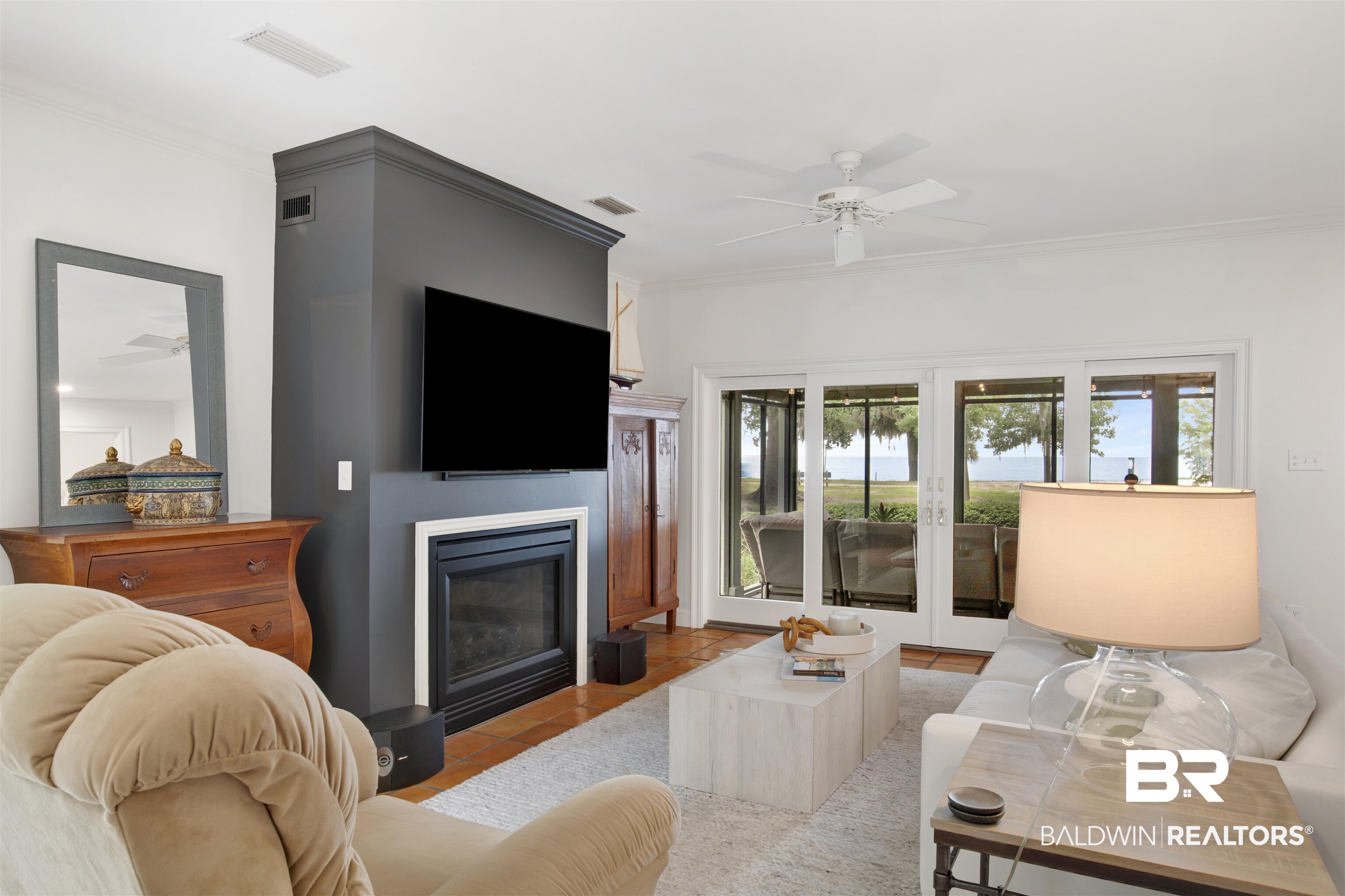 409 South Mobile Street Fairhope, AL 36532 - Photo 9 of 48