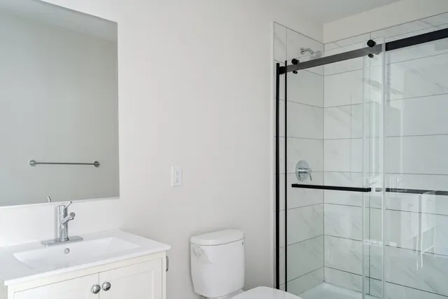 $2,750 | 317 Belgrade Avenue, Unit 303, Boston, MA 02131