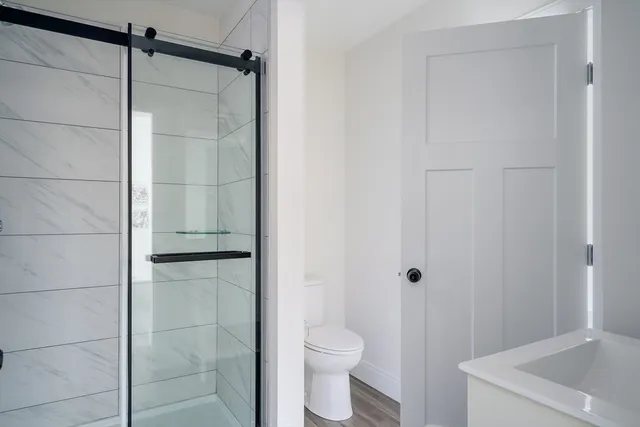 $2,750 | 317 Belgrade Avenue, Unit 303, Boston, MA 02131