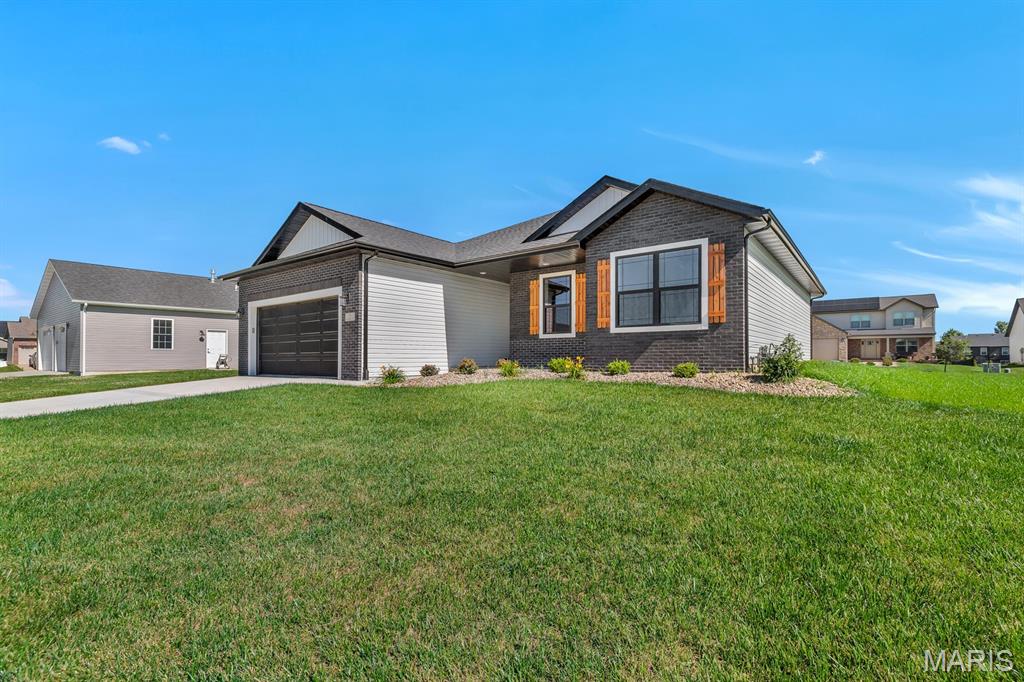 5 Tether Court Hamel, IL 62046 - Photo 3 of 41