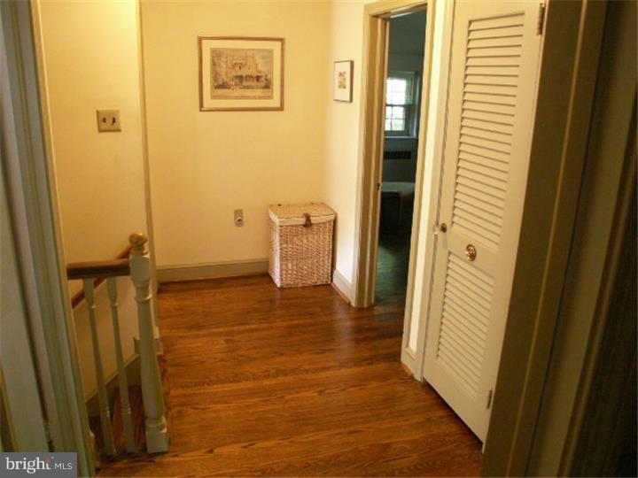 506 Ott Road Bala Cynwyd, PA 19004 - Photo 21 of 24 Foyer