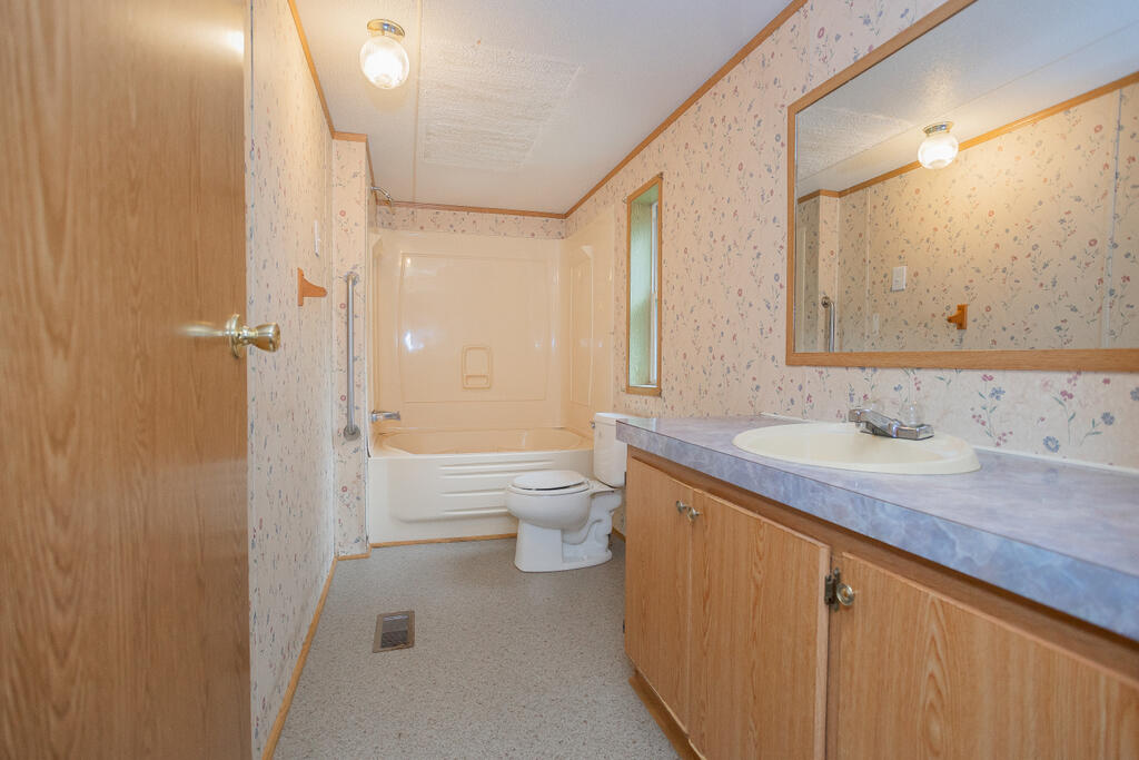 16 Lambert Hill Road Strong, ME 04983 - Photo 15 of 34 sandy-river-realty-32