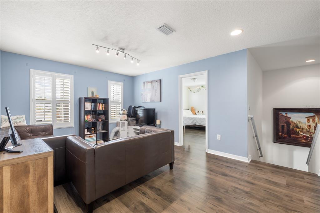 1565 Feather Grass Loop Lutz, FL 33558 - Photo 23 of 62