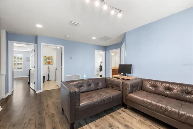 $579,900 | 1565 Feather Grass Loop, Lutz, FL 33558