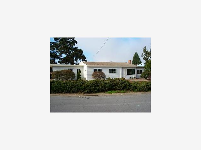 1095 Paloma Road Del Rey Oaks, CA 93940 - Photo 1 of 1 Gallery Image 1