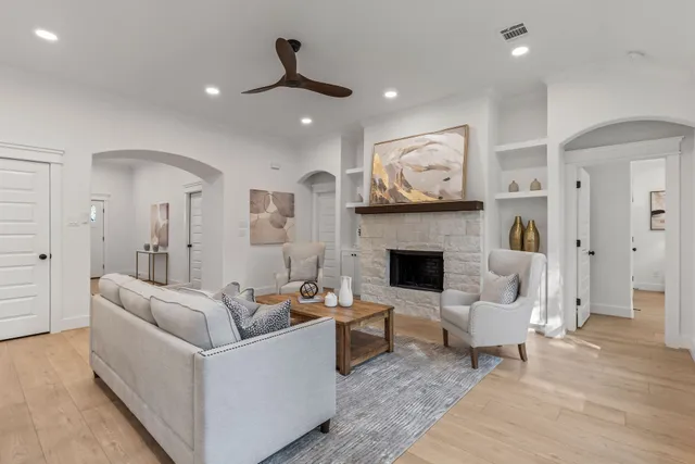 $279,900 | 241 Clear Springs, Trinity, TX 75862