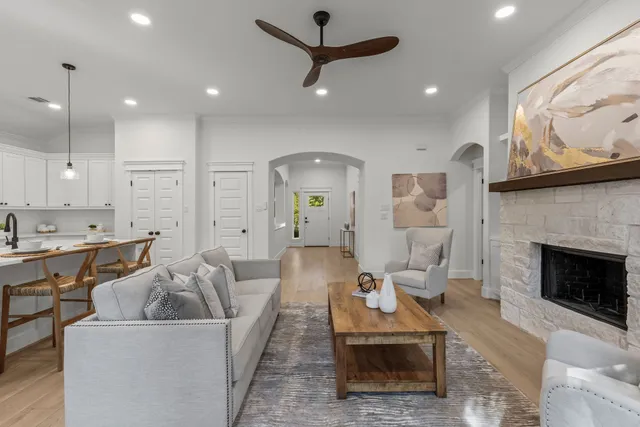 $279,900 | 241 Clear Springs, Trinity, TX 75862