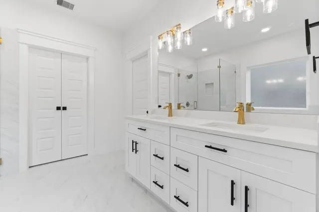 $272,900 | 241 Clear Springs, Trinity, TX 75862