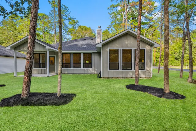 $279,900 | 241 Clear Springs, Trinity, TX 75862