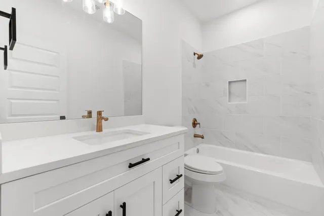 $272,900 | 241 Clear Springs, Trinity, TX 75862