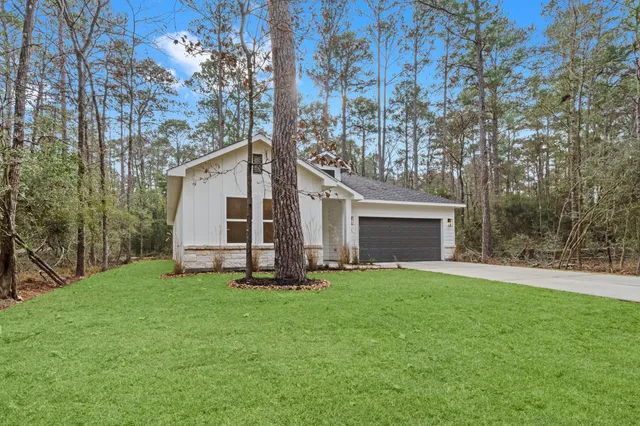 $272,900 | 241 Clear Springs, Trinity, TX 75862