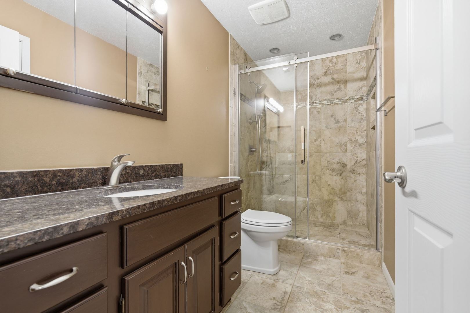 15863 East 2120 N Road Pontiac, IL 61764 - Photo 30 of 49