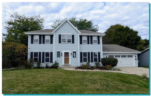 $399,900 | 1014 Cottonwood Court, West Bend, WI 53095