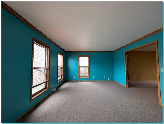 $399,900 | 1014 Cottonwood Court, West Bend, WI 53095