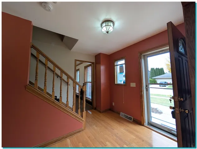 $399,900 | 1014 Cottonwood Court, West Bend, WI 53095