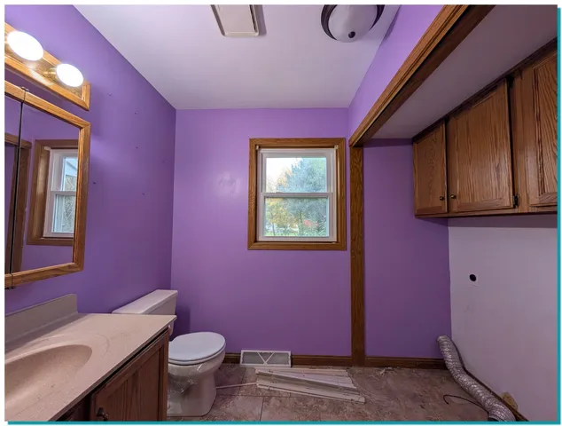 $399,900 | 1014 Cottonwood Court, West Bend, WI 53095