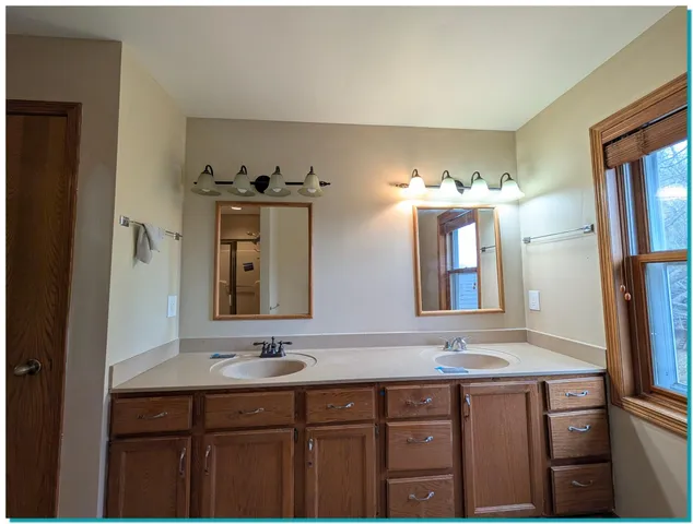 $399,900 | 1014 Cottonwood Court, West Bend, WI 53095