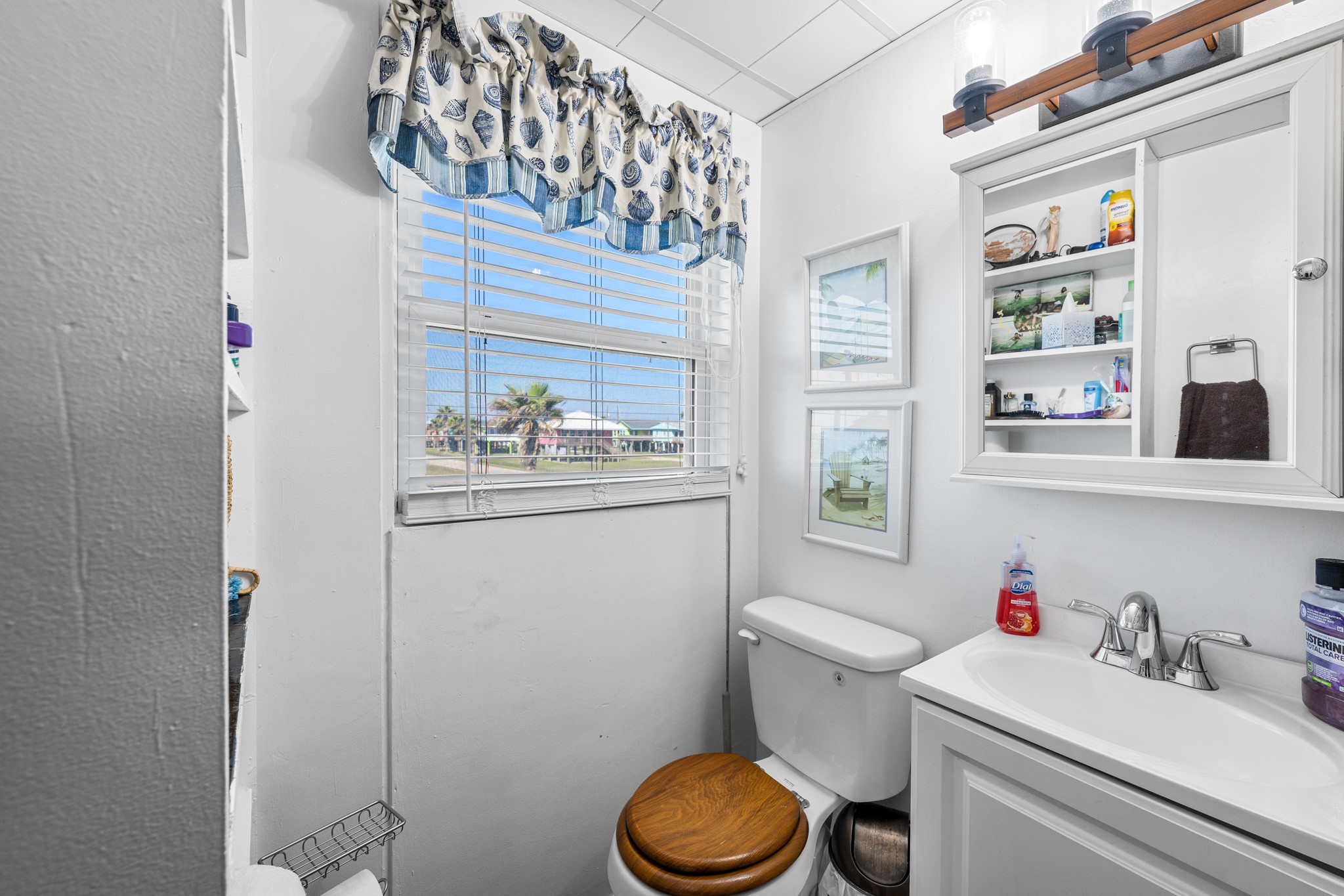 702 Seashell Drive Surfside Beach, TX 77541 - Photo 28 of 40
