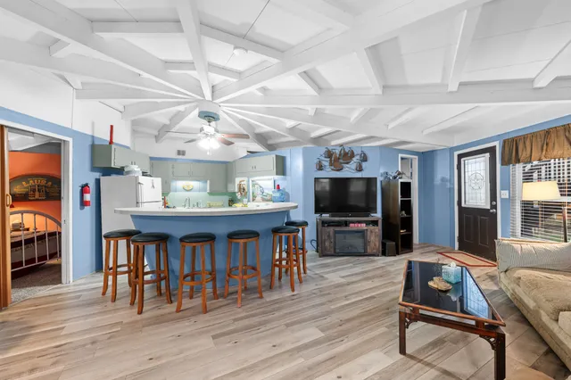 $350,000 | 702 Seashell Drive, Surfside Beach, TX 77541