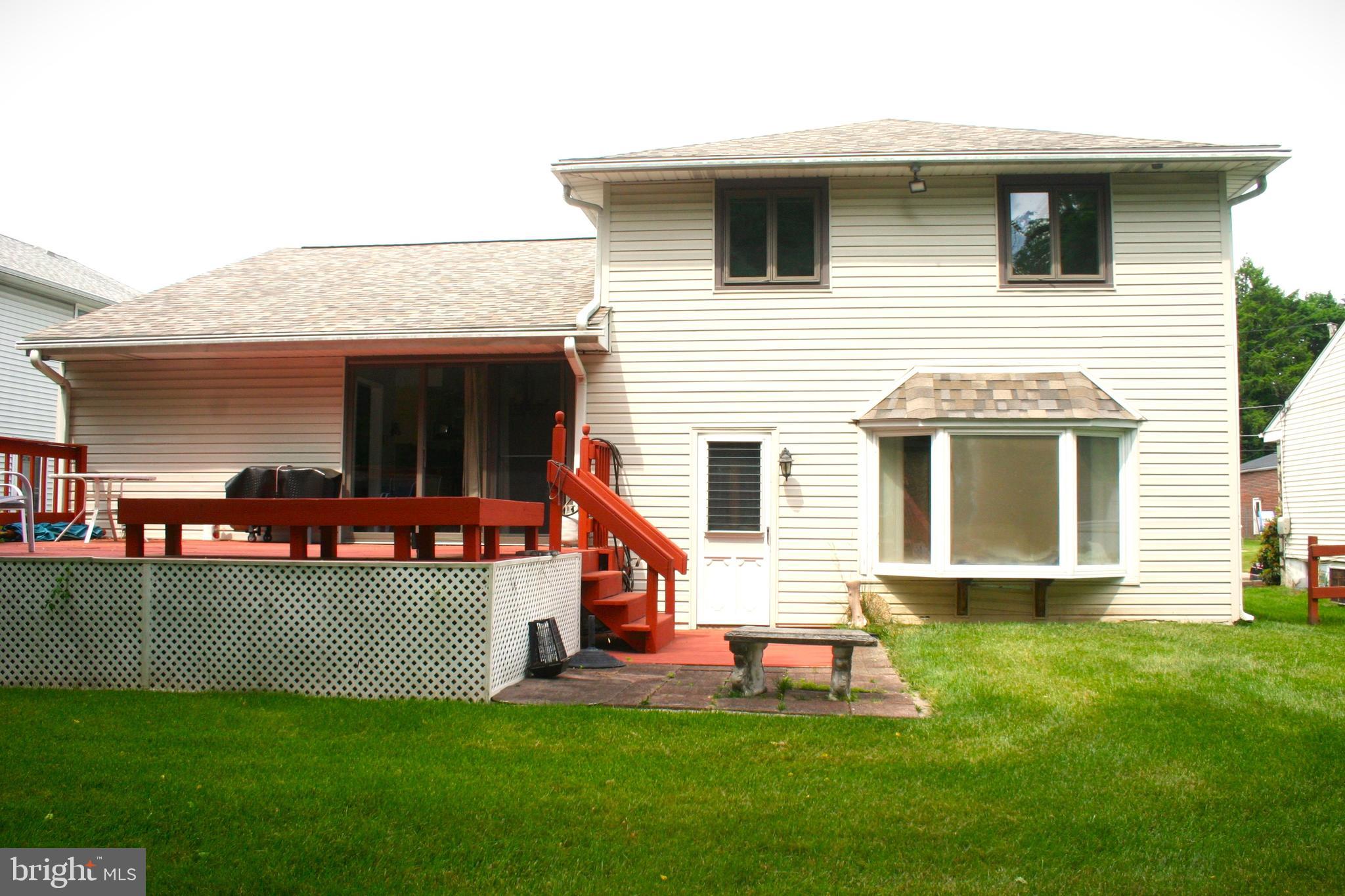 8806 Rising Sun Avenue Philadelphia, PA 19115 - Photo 58 of 61 Rear View