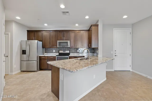 $2,395 | 2511 West Queen Creek Road, Unit 238, Chandler, AZ 85248