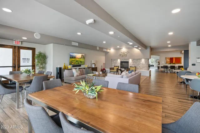 $2,395 | 2511 West Queen Creek Road, Unit 238, Chandler, AZ 85248