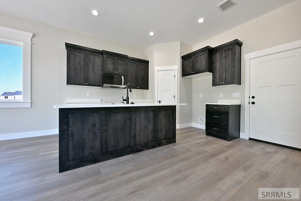 4937 Big River Road Idaho Falls, ID 83401 - Photo 4 of 18 Kitchen
