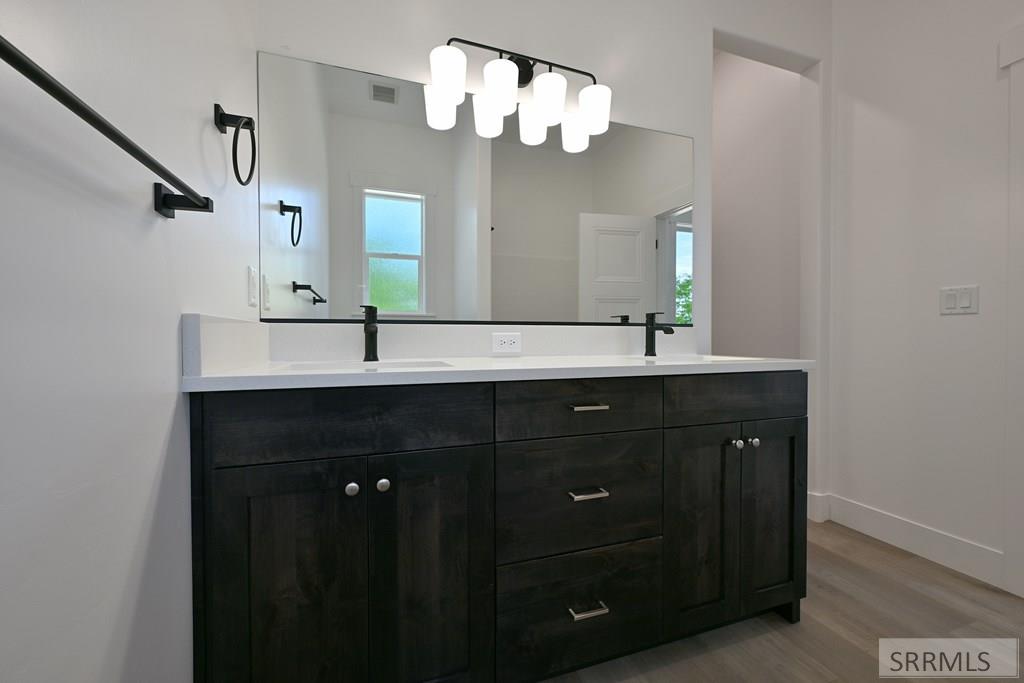 4937 Big River Road Idaho Falls, ID 83401 - Photo 7 of 18 Primary Ensuite
