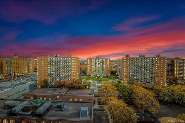 $455,000 | 61-25 97th Street, Unit 15J | Rego Park