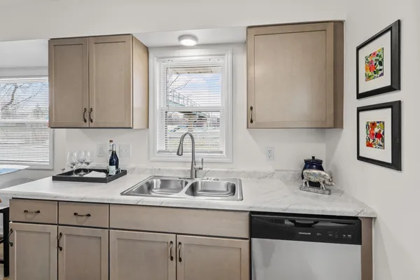$324,990 | 5736 40th Avenue South, Minneapolis, MN 55417