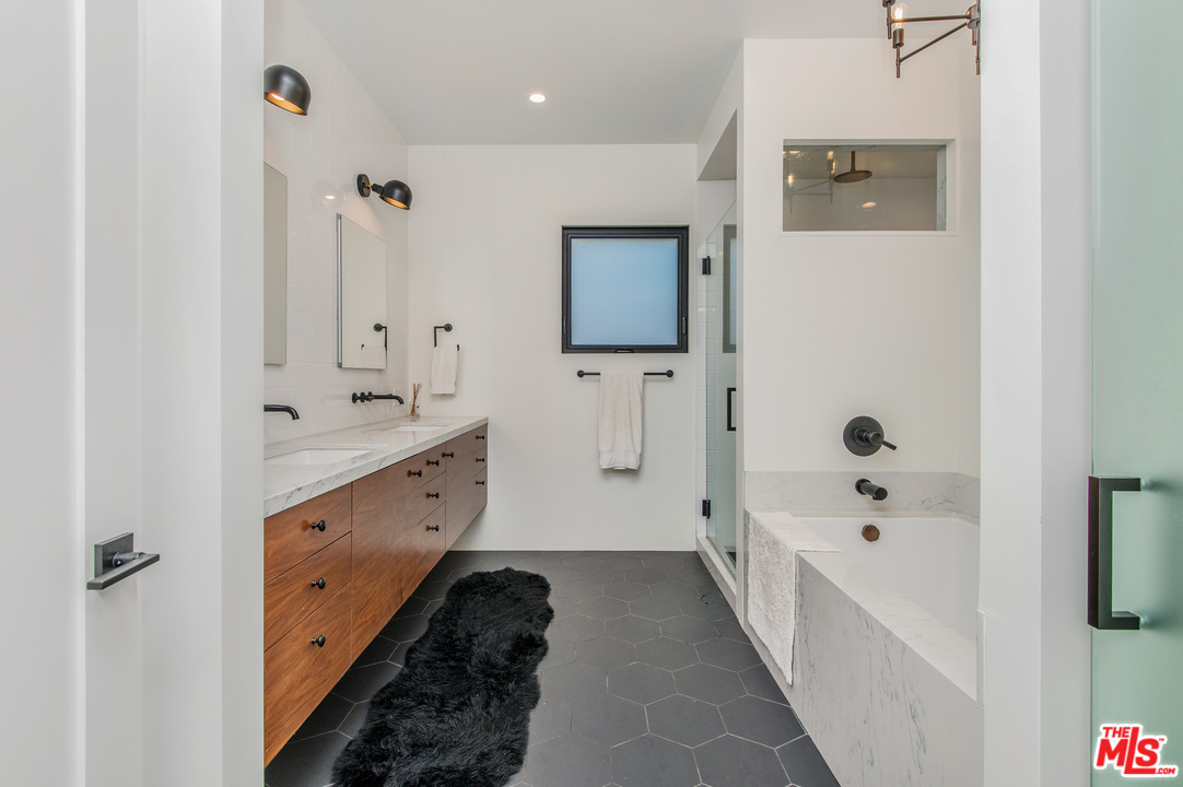 1506 Louella Avenue Venice, CA 90291 - Photo 16 of 35